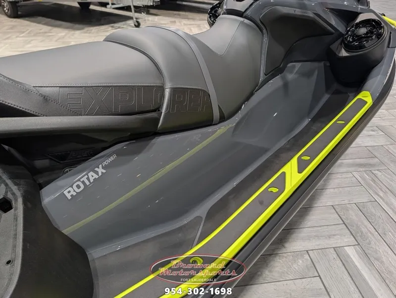 Slide: The Image of Sea-Doo Explorer Pro 230 2026 - 10