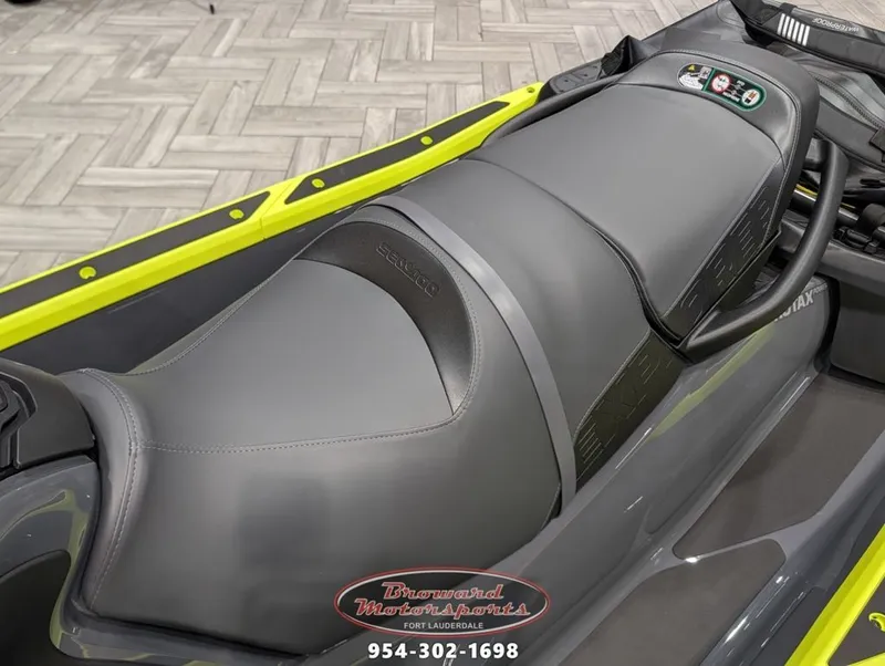 Slide: The Image of Sea-Doo Explorer Pro 230 2026 - 12