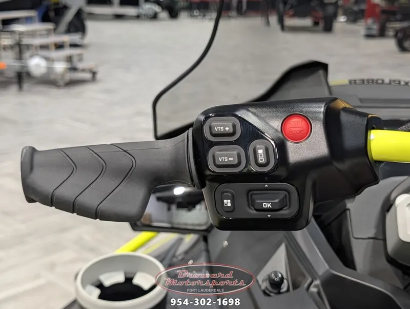 Slide: The Image of Sea-Doo Explorer Pro 230 2026 - 18