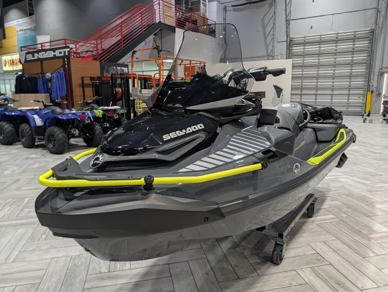 Slide: The Image of Sea-Doo Explorer Pro 230 2026 - 28
