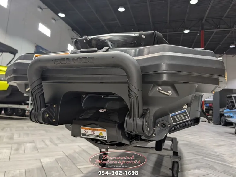 Slide: The Image of Sea-Doo Explorer Pro 230 2026 - 8