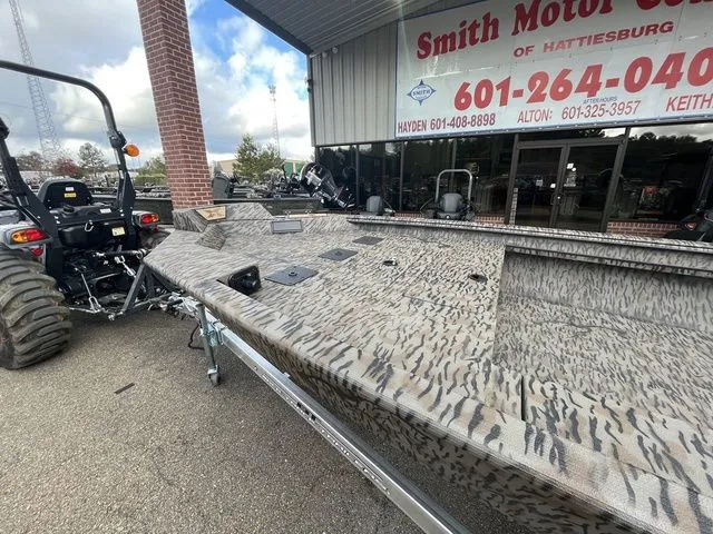 Slide: The Image of Xpress X18DB 2026 - 2