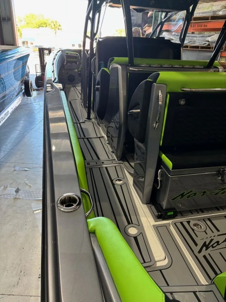 Slide: The Image of Nor-Tech 390 Sport 2026 - 2