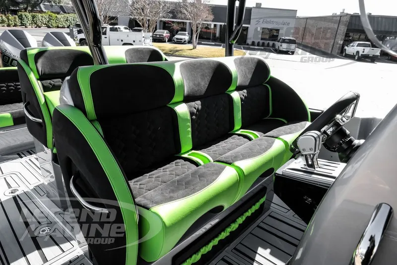 Slide: The Image of Nor-Tech 390 Sport 2026 - 27