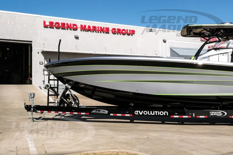 Slide: The Image of Nor-Tech 390 Sport 2026 - 8