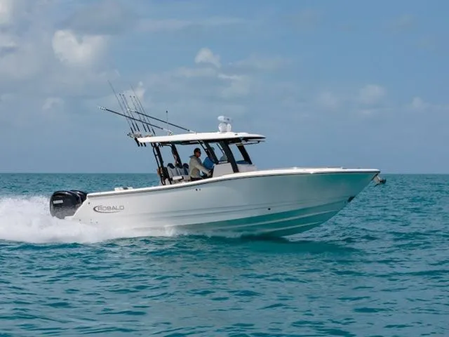 Slide: The Image of Robalo R300 Center Console 2025 - 25