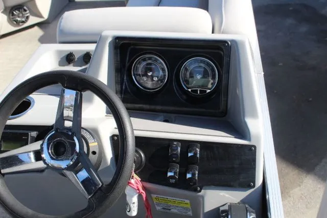 Slide: The Image of Harris Cruiser 230 CS 2022 - 14