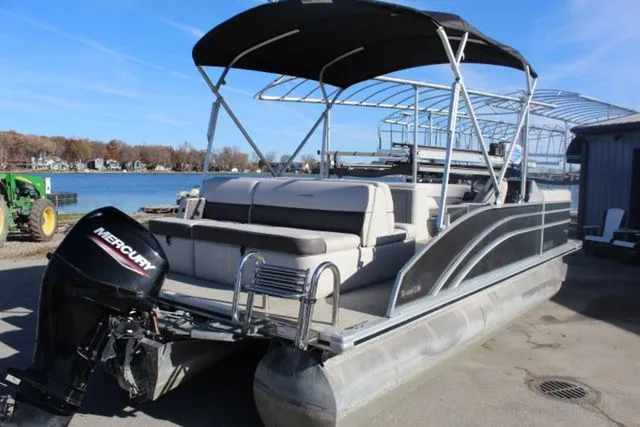 Slide: The Image of Harris Cruiser 230 CS 2022 - 7