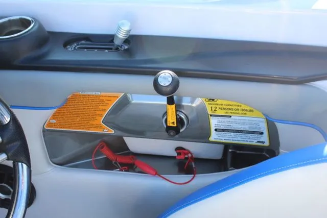 Slide: The Image of Nautique Super Air Nautique 210 2012 - 12