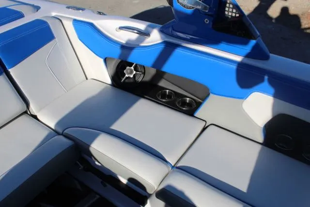 Slide: The Image of Nautique Super Air Nautique 210 2012 - 15