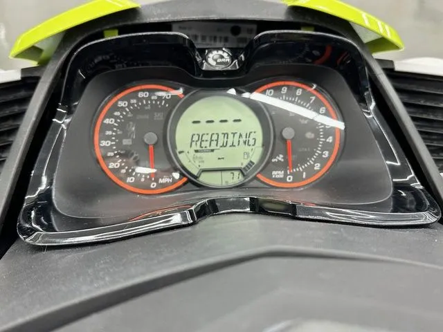 Slide: The Image of Sea-Doo Wake 2017 - 6