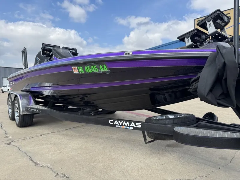 Slide: The Image of Caymas CX 20 2025 - 6