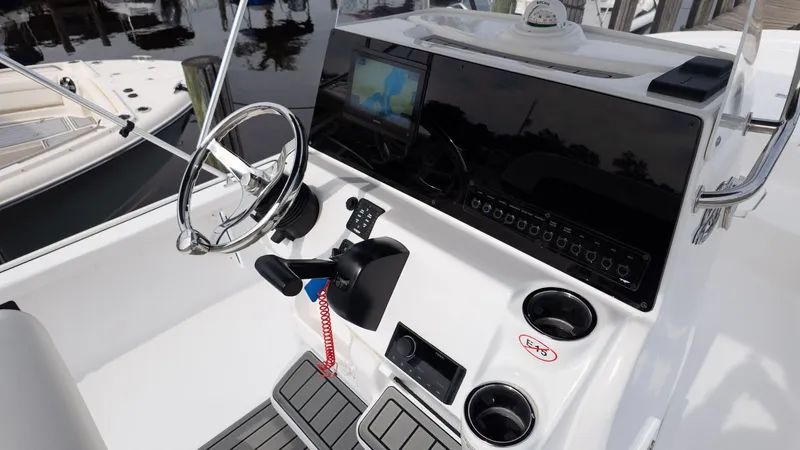 Slide: The Image of Tidewater 2110 Bay Max 2026 - 11