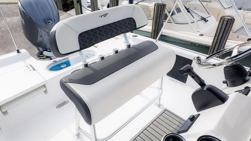 Slide: The Image of Tidewater 2110 Bay Max 2026 - 9