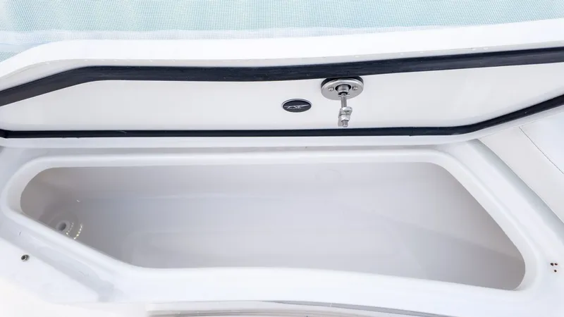 Slide: The Image of Tidewater 272 CC Adventure 2026 - 20