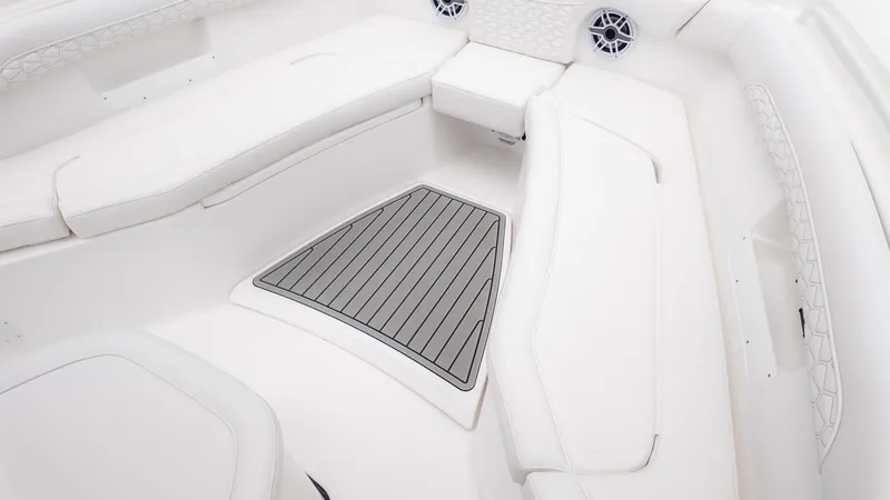 Slide: The Image of Tidewater 272 CC Adventure 2026 - 25