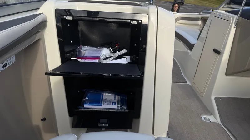 Slide: The Image of Yamaha AR242 Limited 2015 - 17