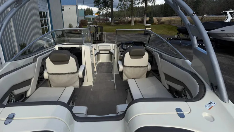 Slide: The Image of Yamaha AR242 Limited 2015 - 22