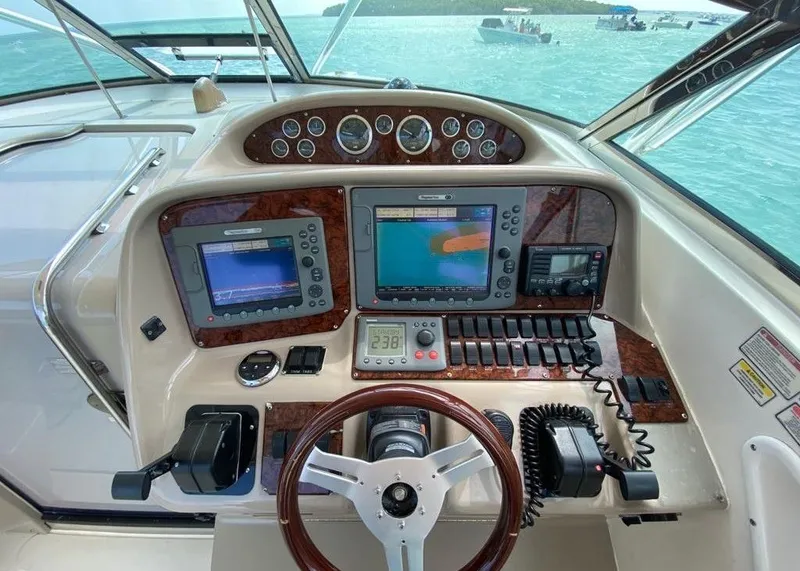 Slide: The Image of Sea Ray 340 Amberjack 2001 - 12