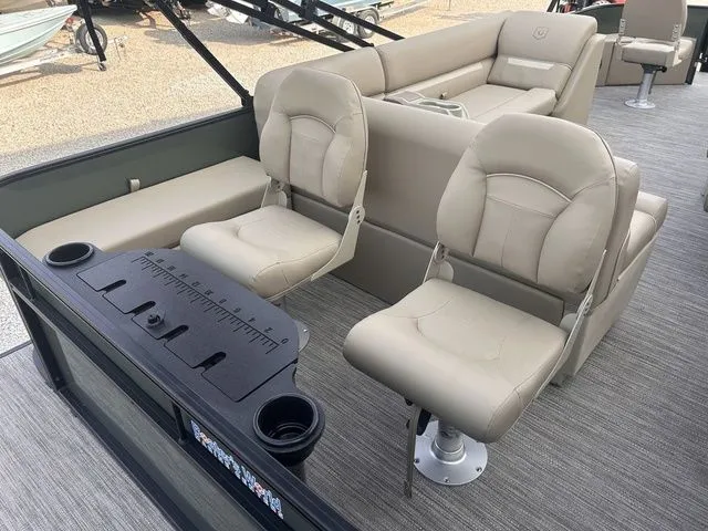 Slide: The Image of Xperience Xperience 2286 FX 2026 - 17