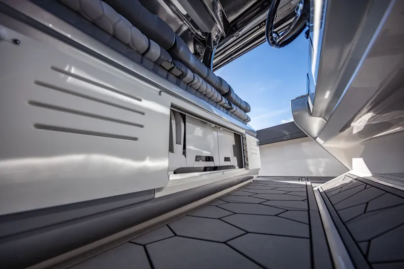 Slide: The Image of 2022 Fountain 43 NX Legasea Marine - 11