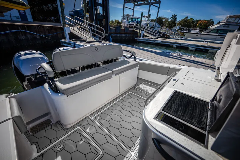 Slide: The Image of 2022 Fountain 43 NX Legasea Marine - 15