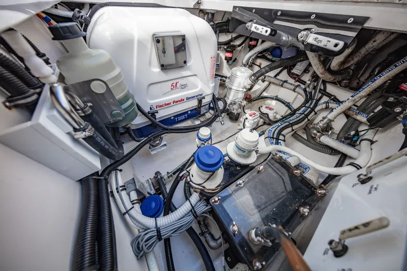 Slide: The Image of 2022 Fountain 43 NX Legasea Marine - 23