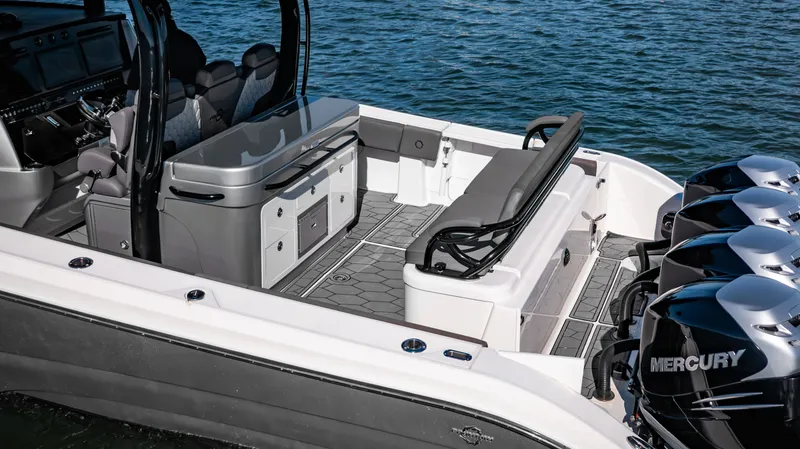 Slide: The Image of 2022 Fountain 43 NX Legasea Marine - 5