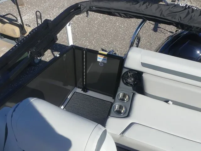 Slide: The Image of Hurricane FunDeck 1960 REF 2026 - 14