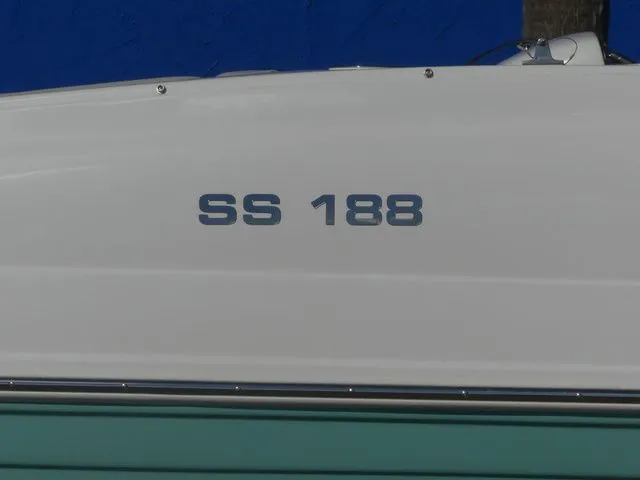 Slide: The Image of Hurricane SunDeck Sport 188 OB 2026 - 9