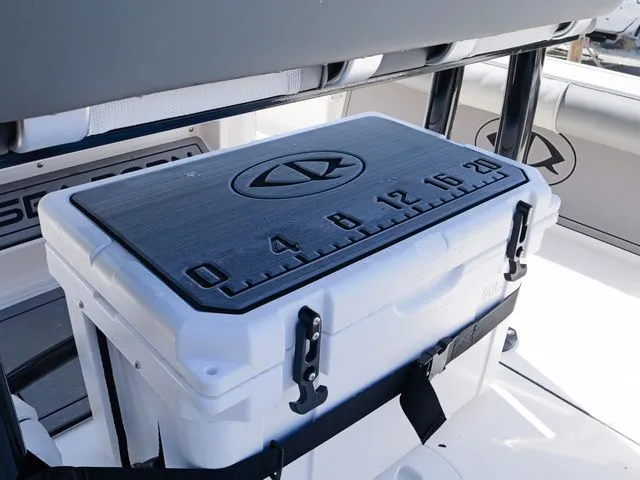 Slide: The Image of Sea Born Bay FX24 XE 2026 - 18