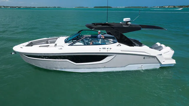 Slide: The Image of Cruisers 38 GLS OB 2022 - 68