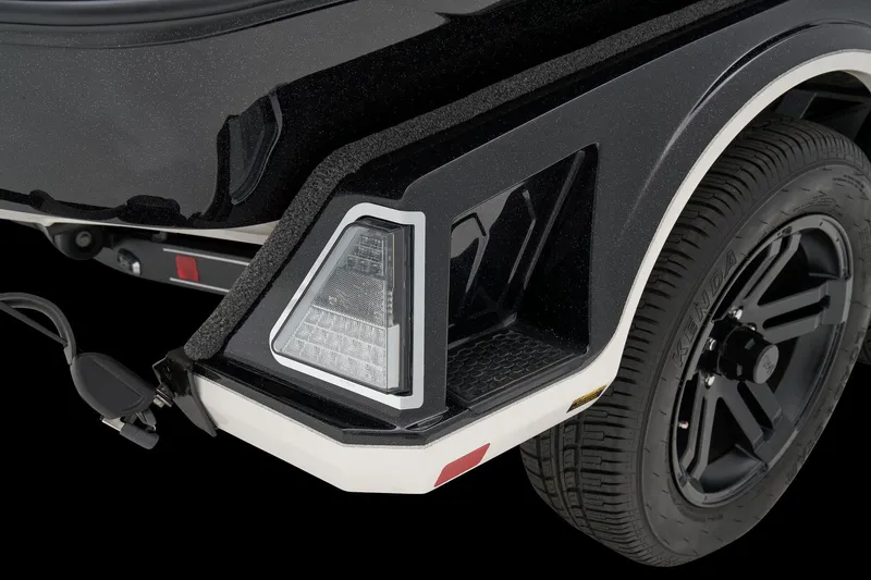 Slide: The Image of Ranger Boats Z521R Cup-Equipped 2025 - 66