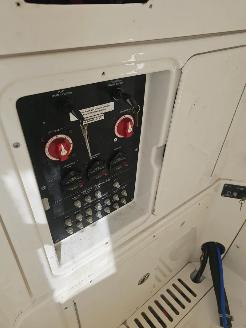 Slide: The Image of Boston Whaler 280 Outrage 2013 - 21