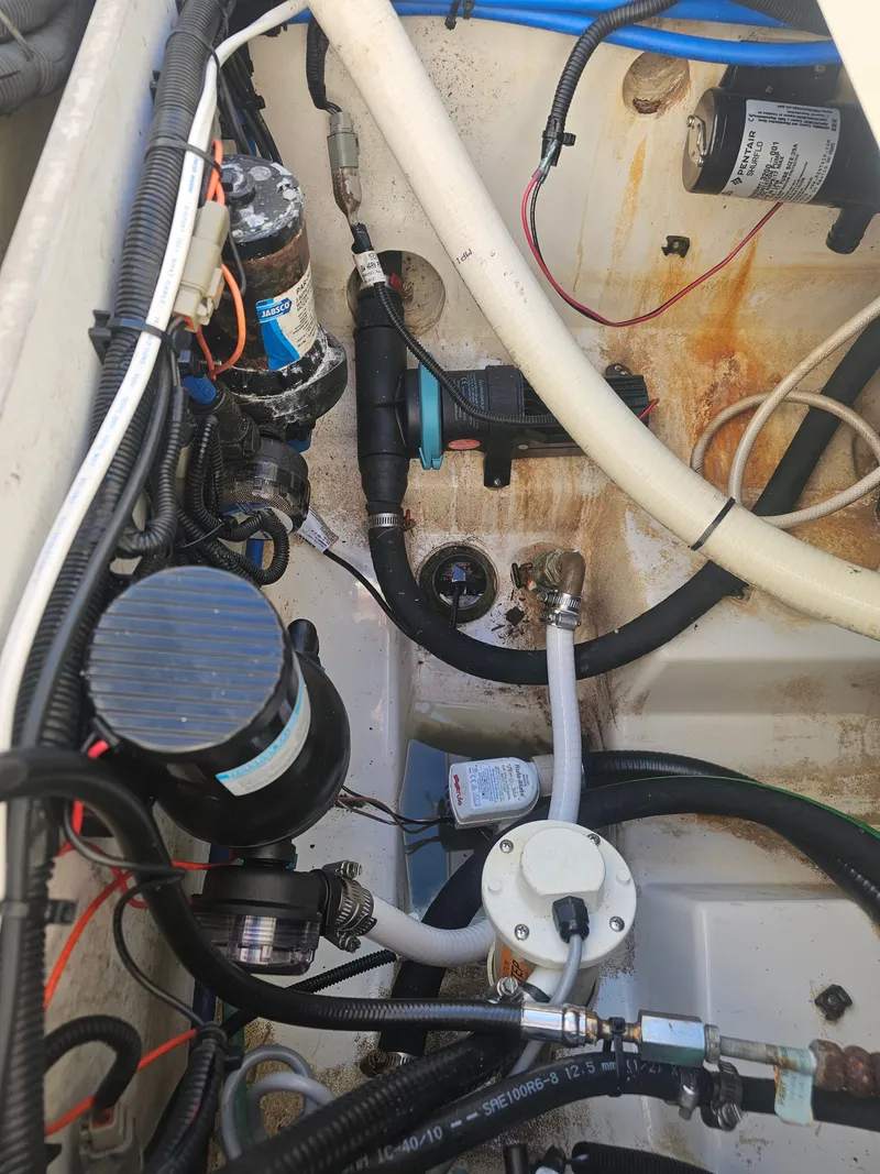 Slide: The Image of Boston Whaler 280 Outrage 2013 - 27