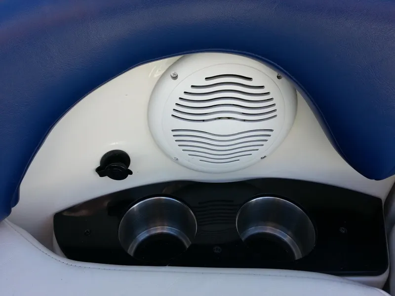 Slide: The Image of Speaker and cup holders on a 2006 Monterey 233 Explorer boat. - 18
