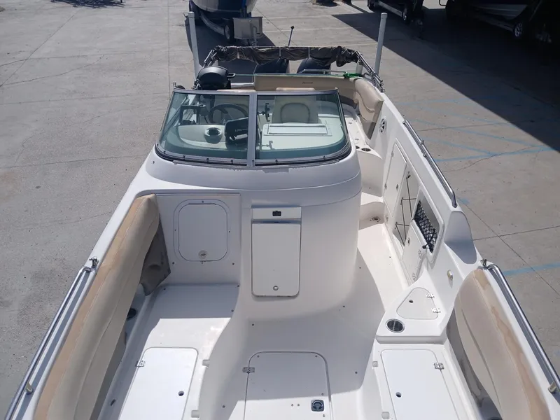 Slide: The Image of Hurricane SunDeck 2700 OB 2012 - 10