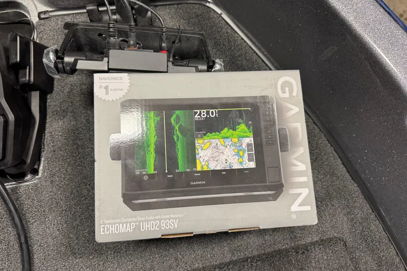 Slide: The Image of Boxed Garmin ECHOMAP UHD2 93SV on Nitro ZV19 Sport Pro 2026 boat. - 25
