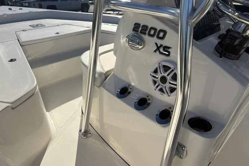 Slide: The Image of 2026 Bulls Bay 2200 XS boat console with speaker and rod holders. - 20