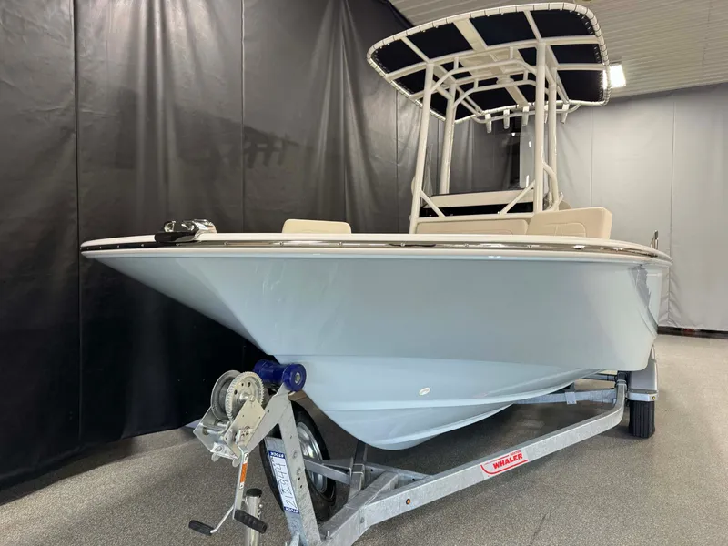 Slide: The Image of Boston Whaler 210 Montauk 2026 - 1