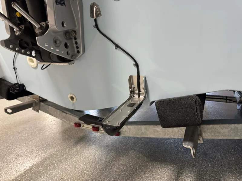 Slide: The Image of Boston Whaler 210 Montauk 2026 - 16