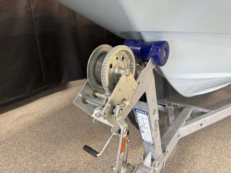 Slide: The Image of Boston Whaler 210 Montauk 2026 - 57