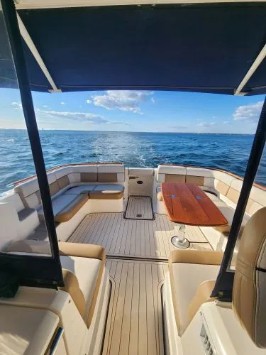 Slide: The Image of 2014 Tiara Yachts 3100 Coronet - Image 11 - 11