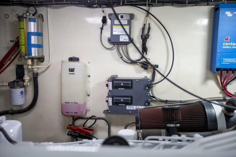 Slide: The Image of Tarrab Motor Yacht 1999 - 55