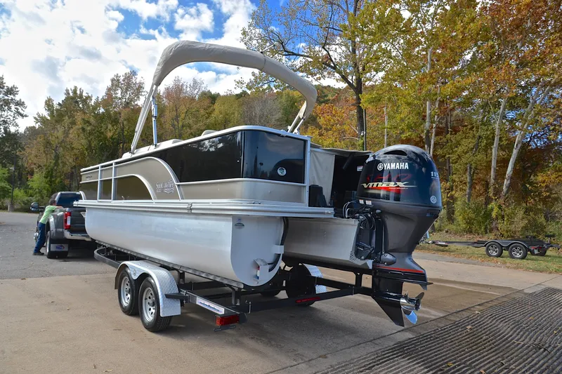 Slide: The Image of 2023 SunCatcher Select 22F pontoon boat on trailer with Yamaha outboard motor. - 12