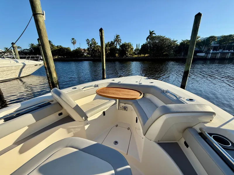 Slide: The Image of Scout 305 LXF 2023 - 22