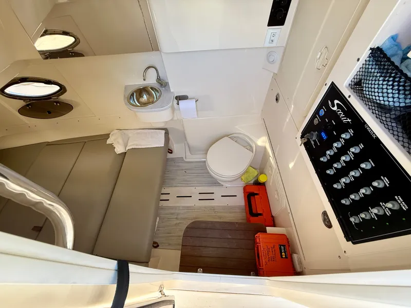 Slide: The Image of Scout 305 LXF 2023 - 23