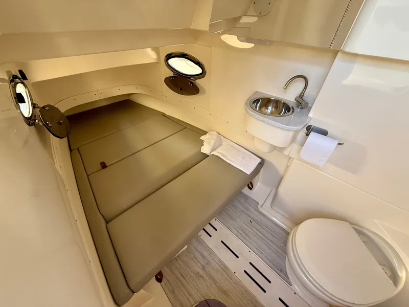 Slide: The Image of Scout 305 LXF 2023 - 24