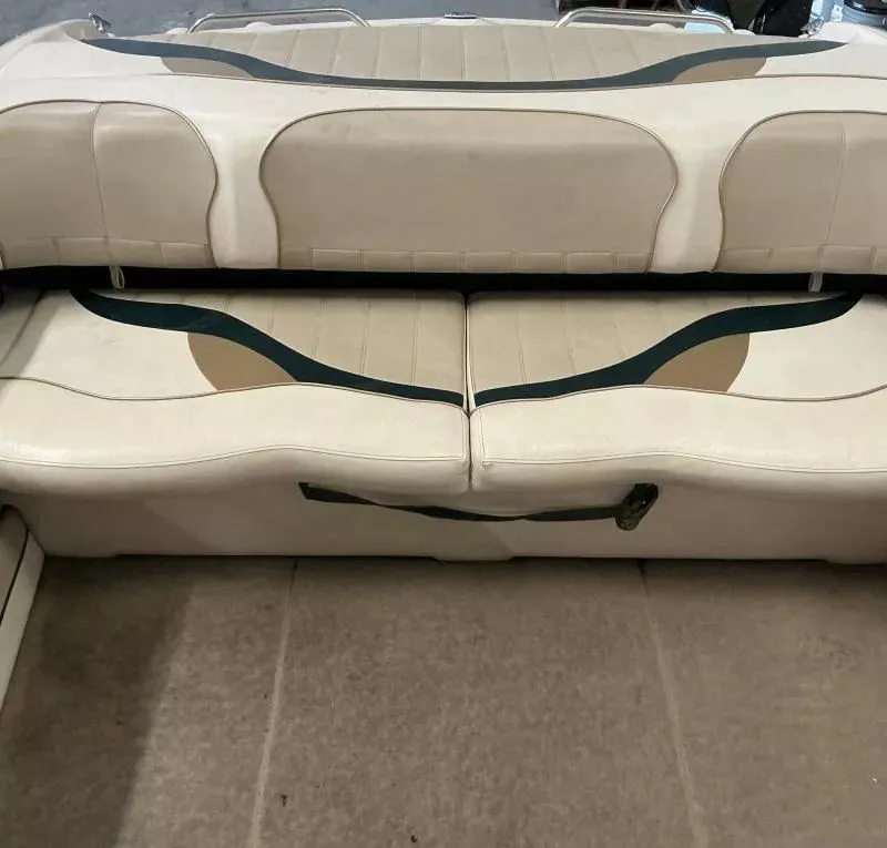 Slide: The Image of Larson LXI 226 1998 - 15