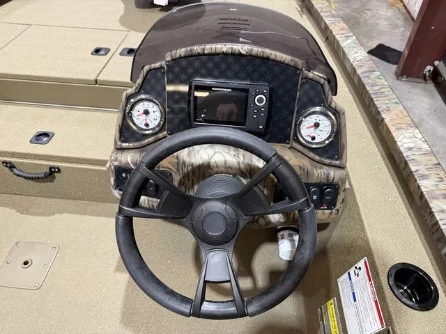 Slide: The Image of G3 Sportsman 1810 PFX W/Yamaha 115 "SHO" 2026 - 12